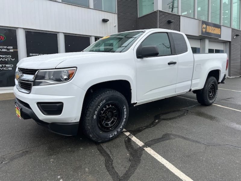 Chevrolet Colorado 2019 price $17,900