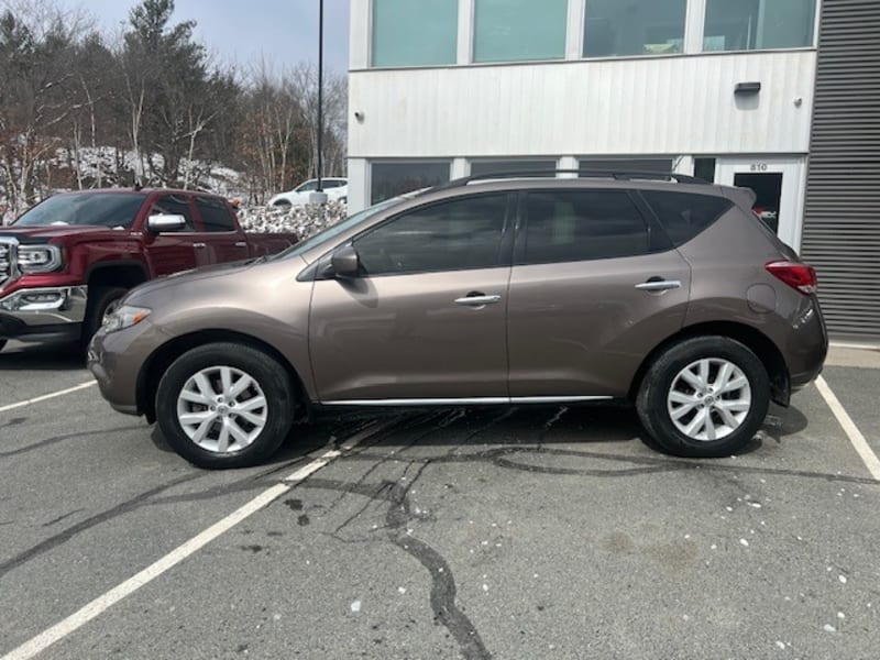 Nissan Murano 2012 price $13,900