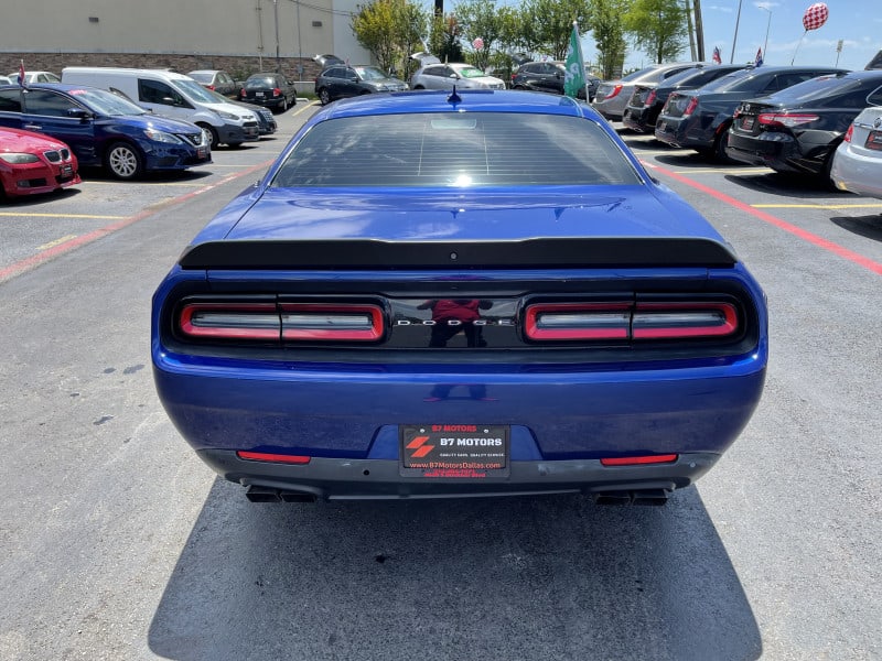 Dodge Challenger 2019 price $33,550 Cash