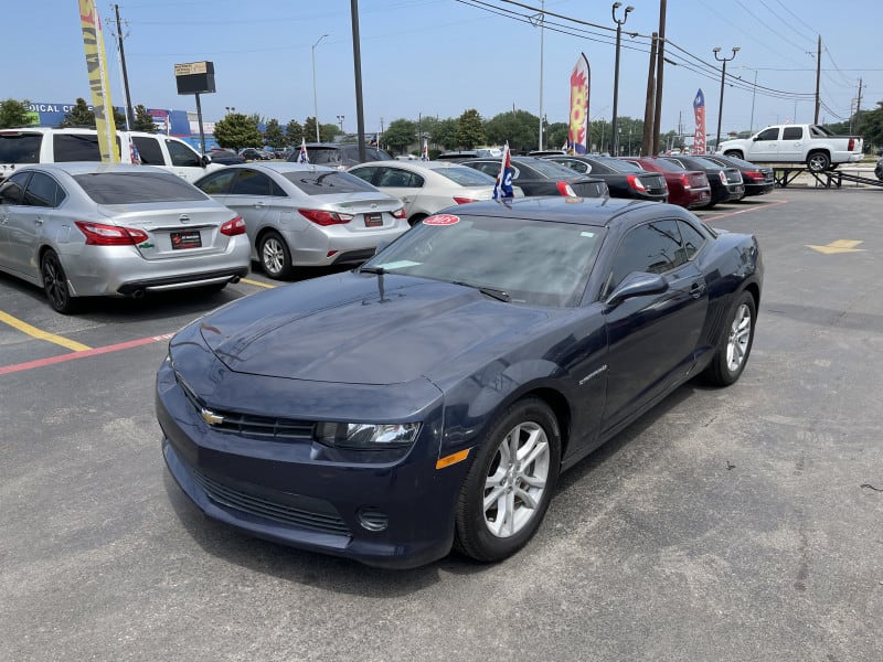 Chevrolet Camaro 2015 price $14,950