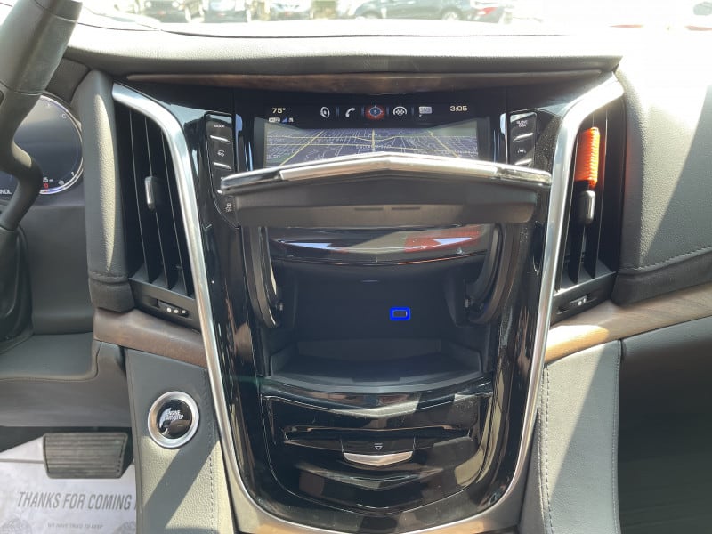 Cadillac Escalade 2020 price $43,999 Cash