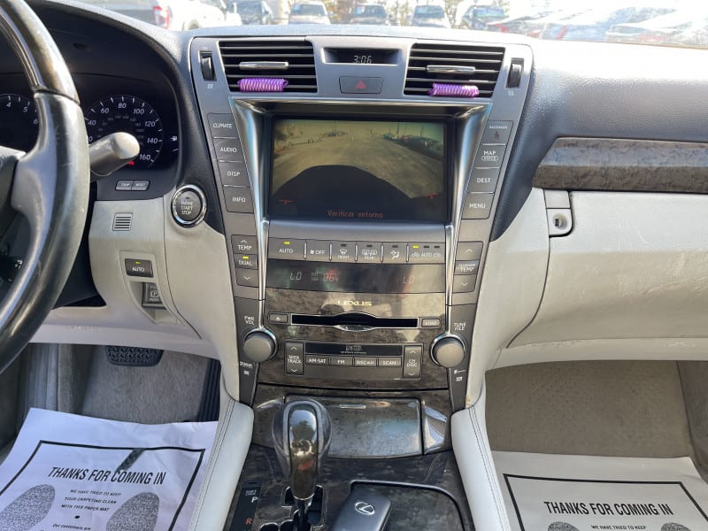 Lexus LS 460 2007 price $8,900 Cash