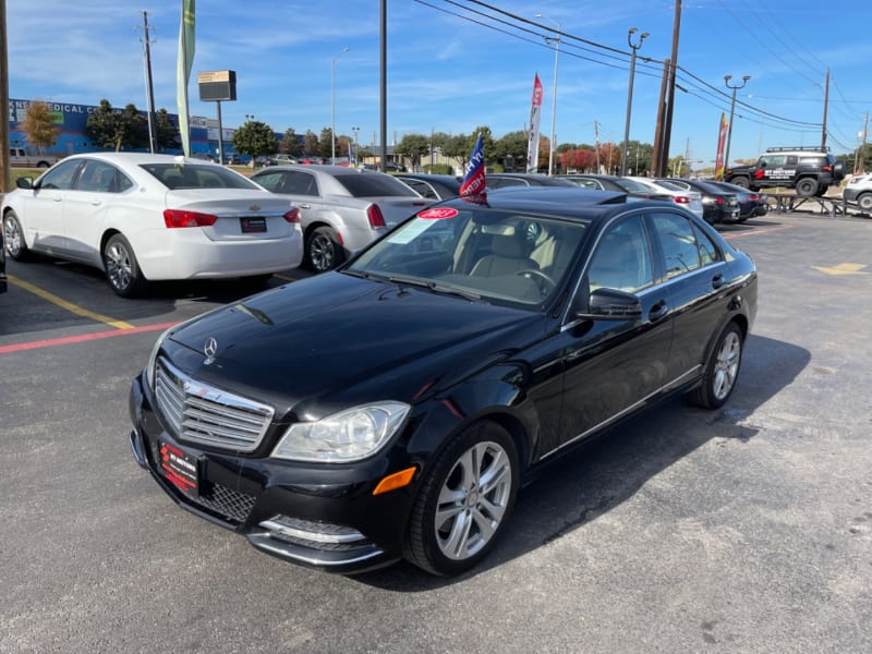 Mercedes-Benz C-Class 2013 price $14,450