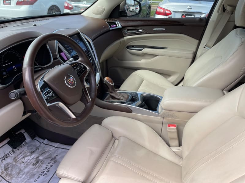 Cadillac SRX 2014 price $17,499