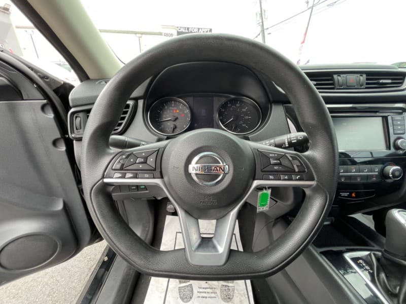 Nissan Rogue 2018 price $16,499