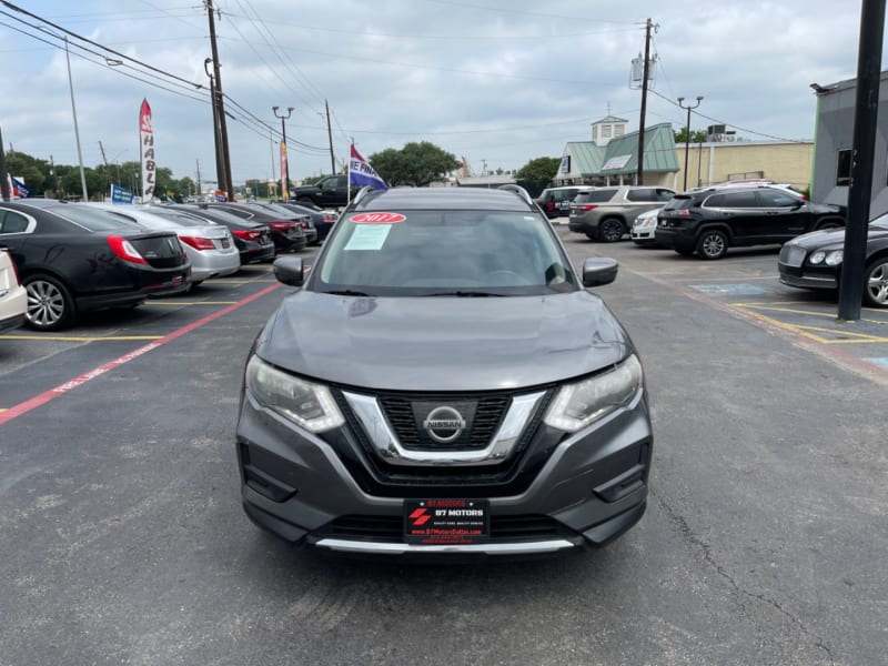 Nissan Rogue 2017 price $14,499