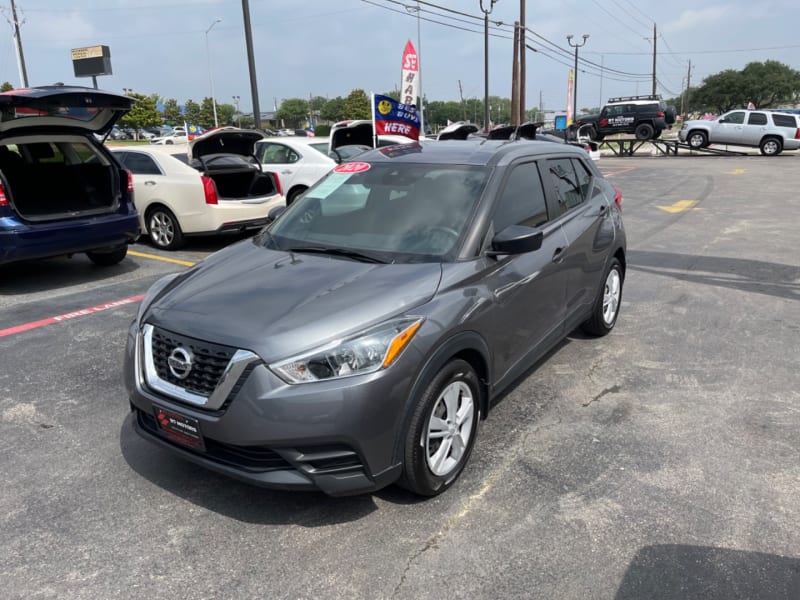 Nissan Kicks 2020 price $18,499