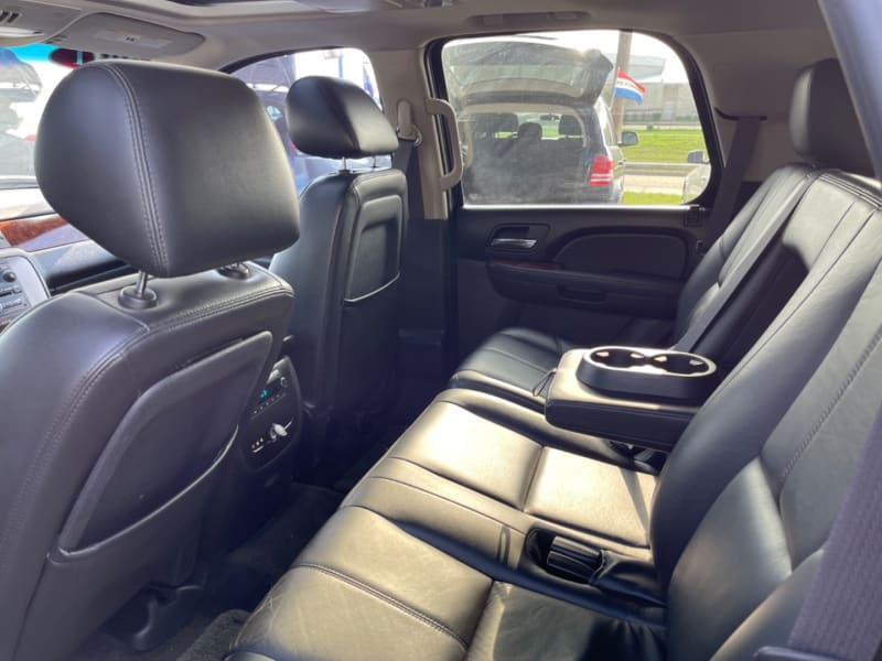 GMC Yukon 2011 price $13,999