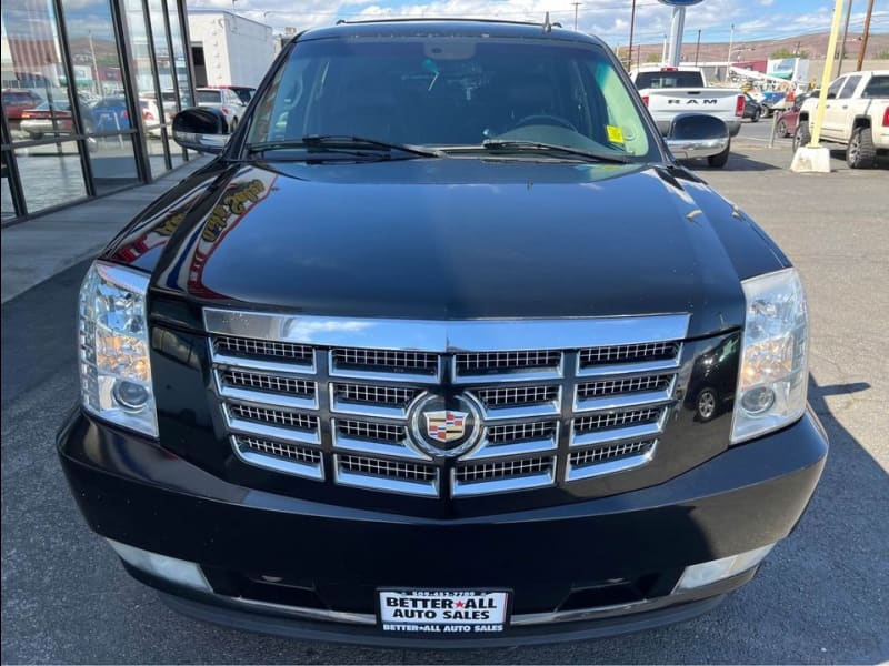 Cadillac Escalade 2007 price $9,999