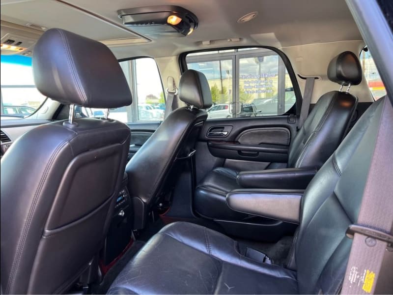 Cadillac Escalade 2007 price $9,999