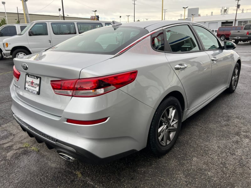 Kia Optima 2019 price $15,999