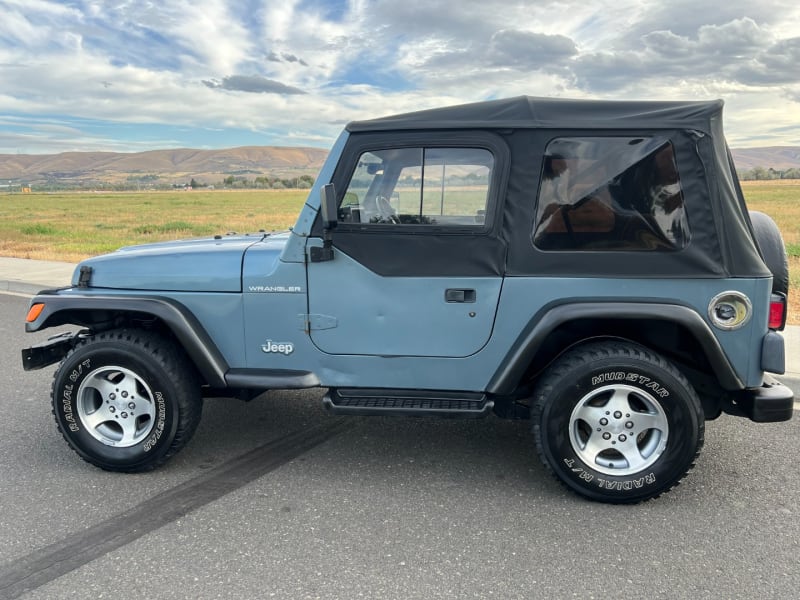 Jeep Wrangler 1998 price $8,999