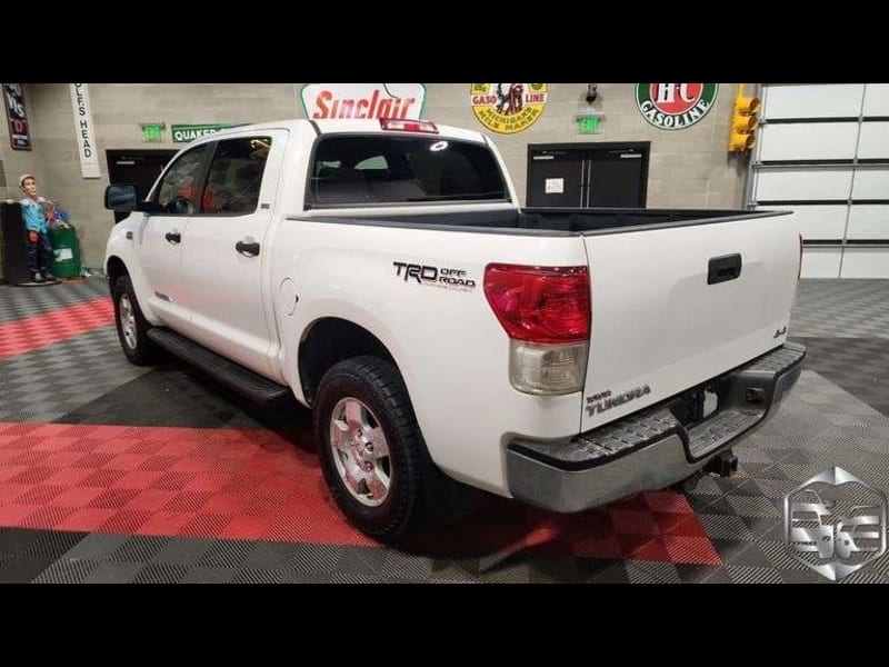 Toyota Tundra 4WD Truck 2010 price $11,999