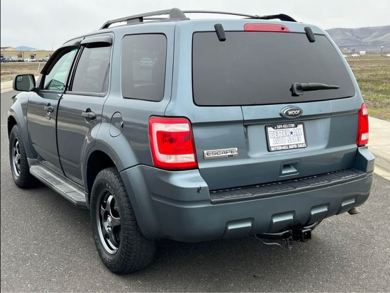 Ford Escape 2010 price $7,999