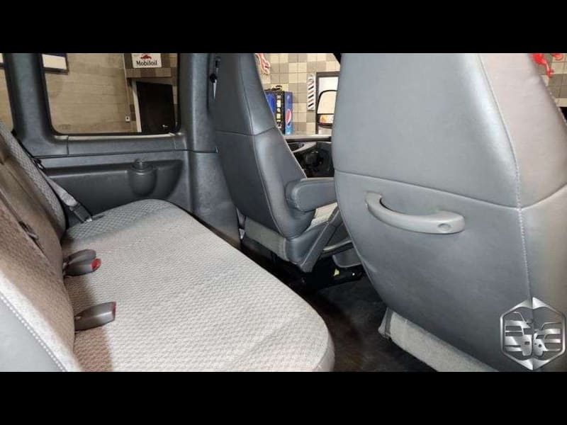 Chevrolet Express Passenger 2009 price $10,999