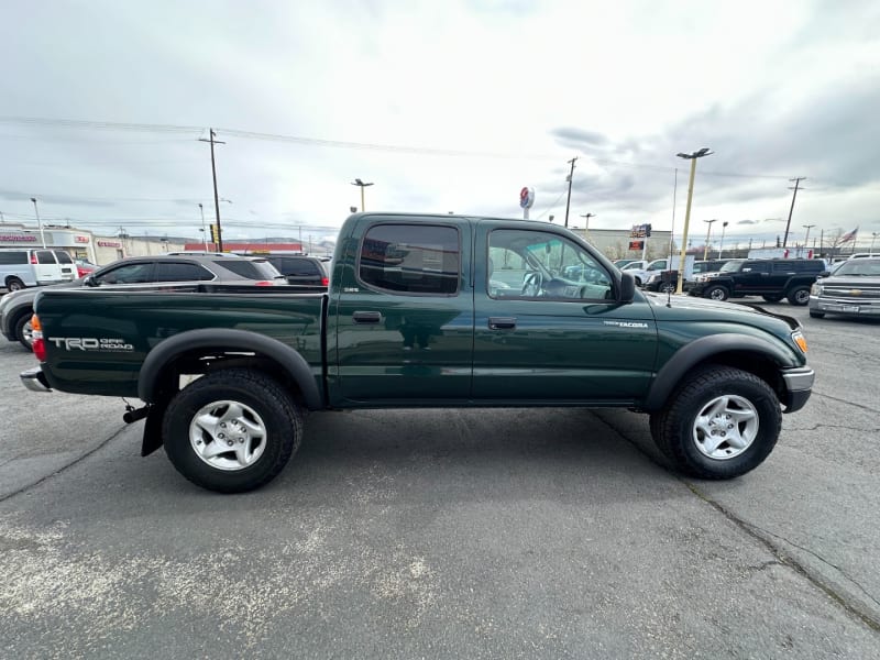 Toyota Tacoma 2004 price $12,999