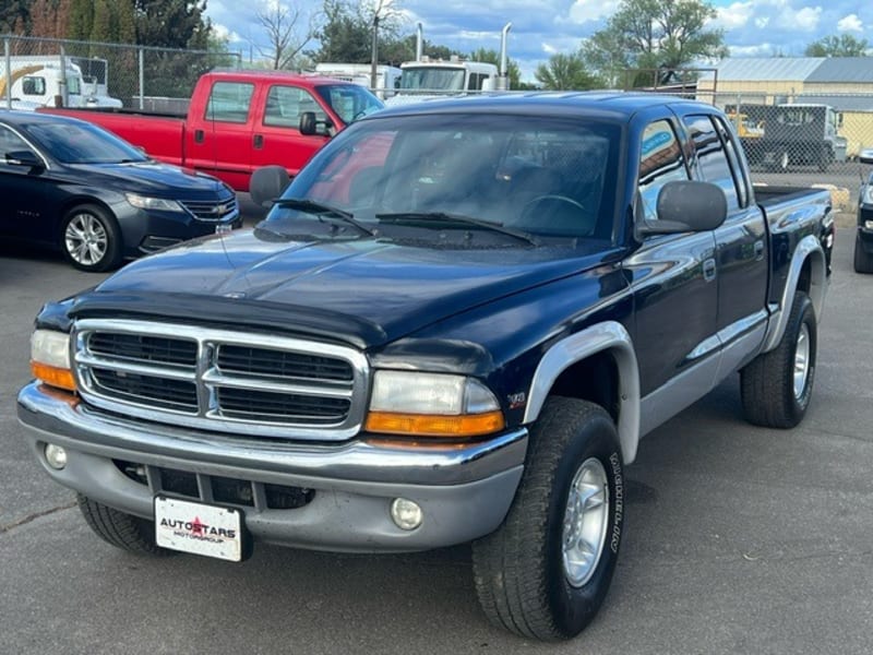 Dodge Dakota 2000 price $9,999