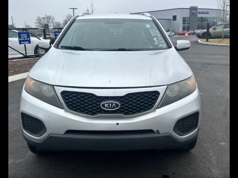 Kia Sorento 2011 price $3,987