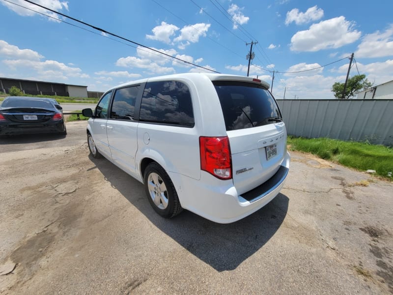 Dodge Grand Caravan 2014 price $7,800