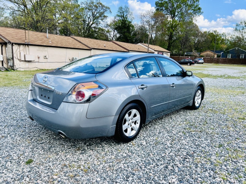 Nissan Altima 2009 price $6,995