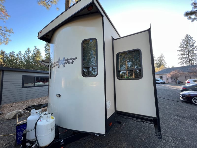 Forest River Sandpiper 2019 price $34,999