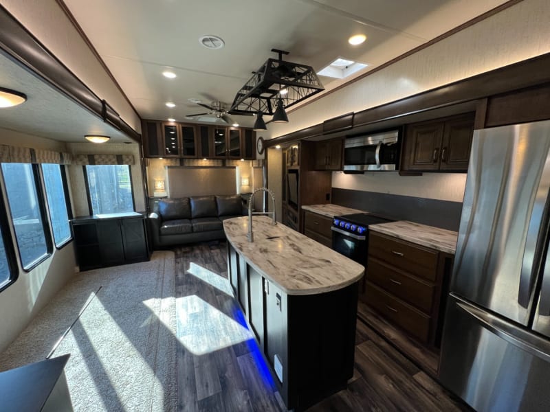 Forest River Sandpiper 2019 price $34,999