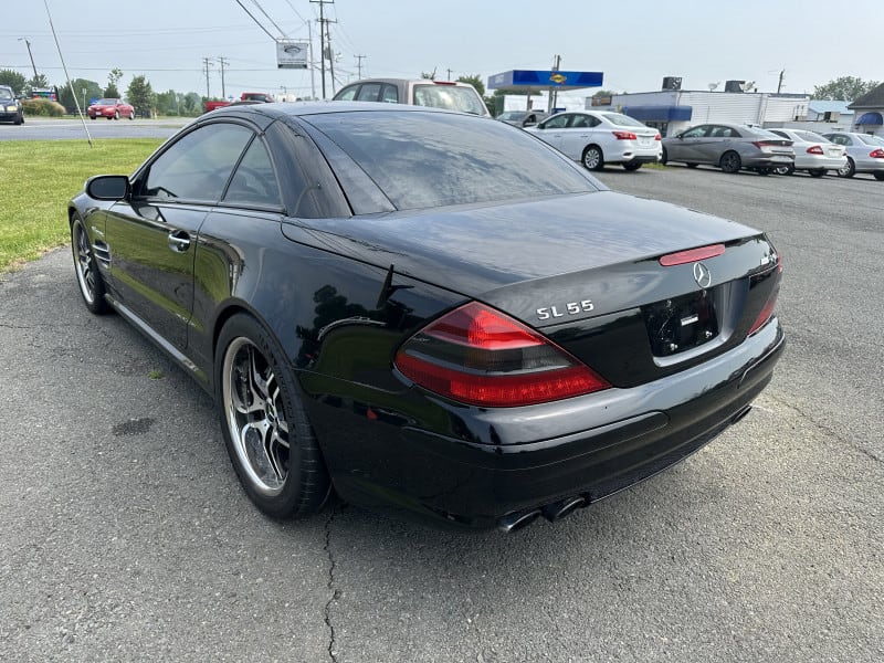 Mercedes-Benz SL-Class 2005 price $22,900