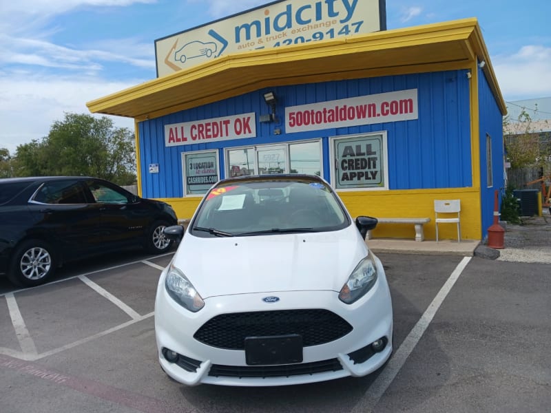 Ford Fiesta 2019 price $15,995