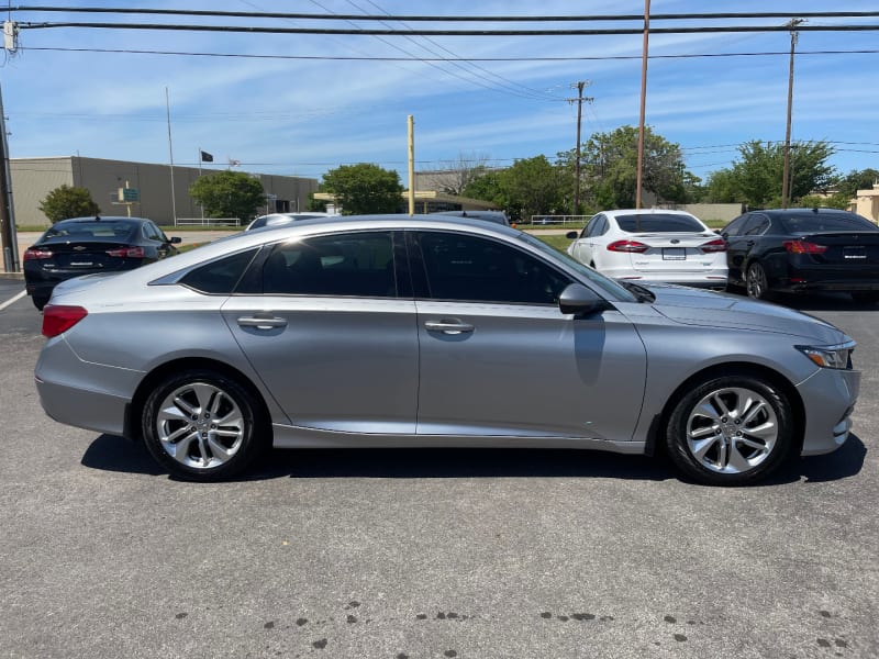 Honda Accord Sedan 2019 price $17,995