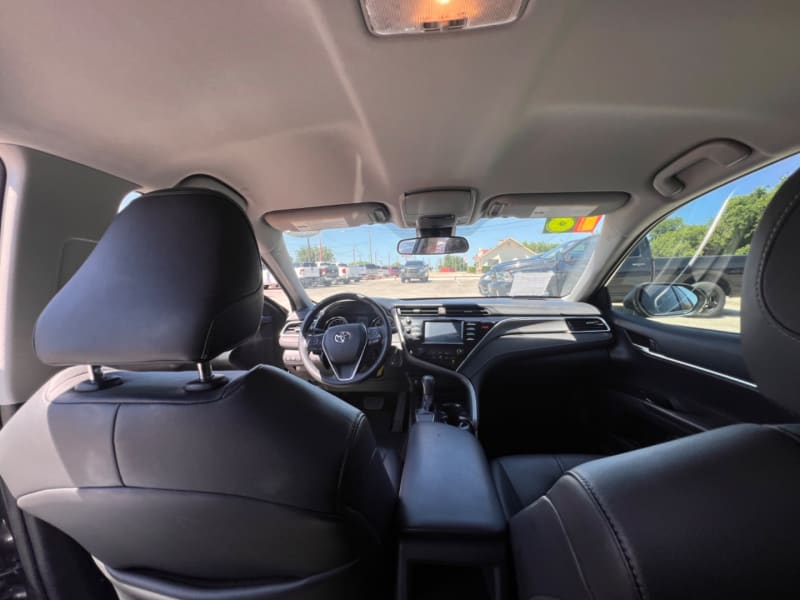 Toyota Camry 2018 price $18,995