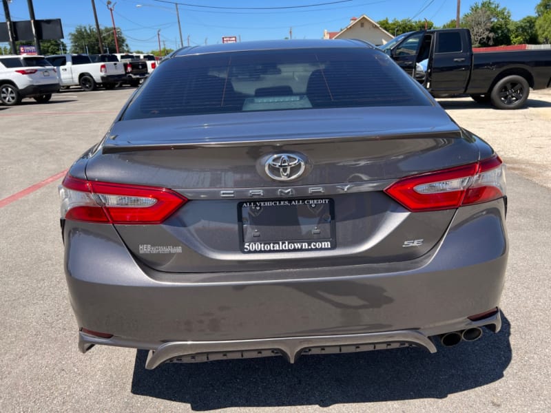 Toyota Camry 2018 price $18,995