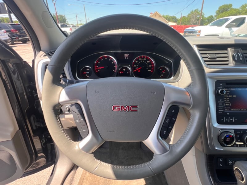 GMC Acadia 2016 price $12,995