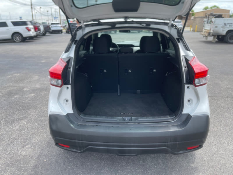 Nissan Kicks 2019 price $13,500