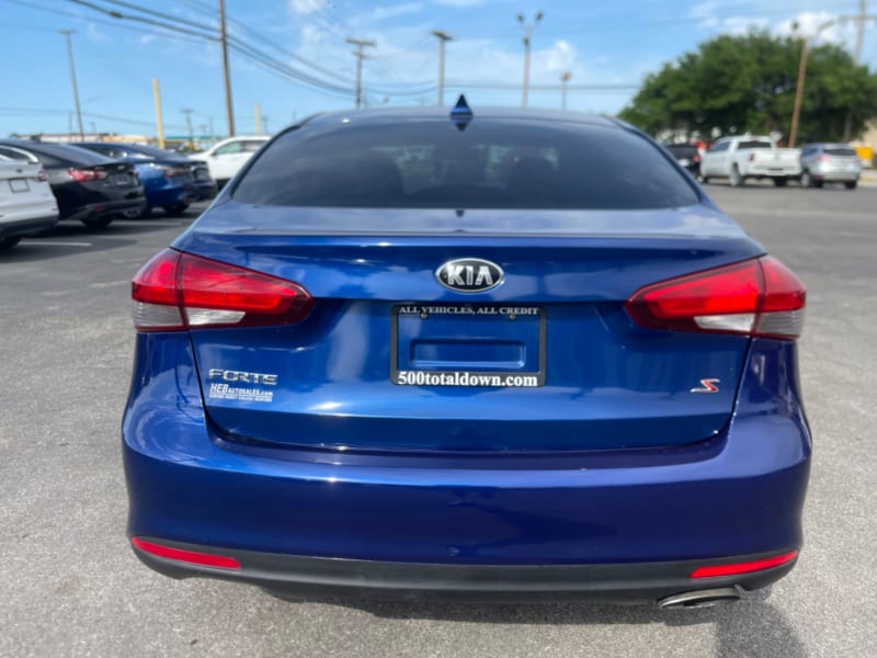 Kia Forte 2018 price $10,995