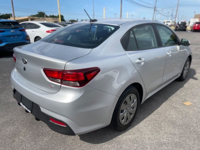 Kia Rio 2019 price $11,995