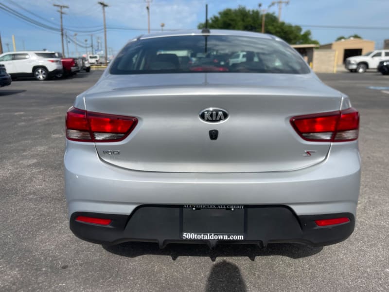 Kia Rio 2019 price $11,995