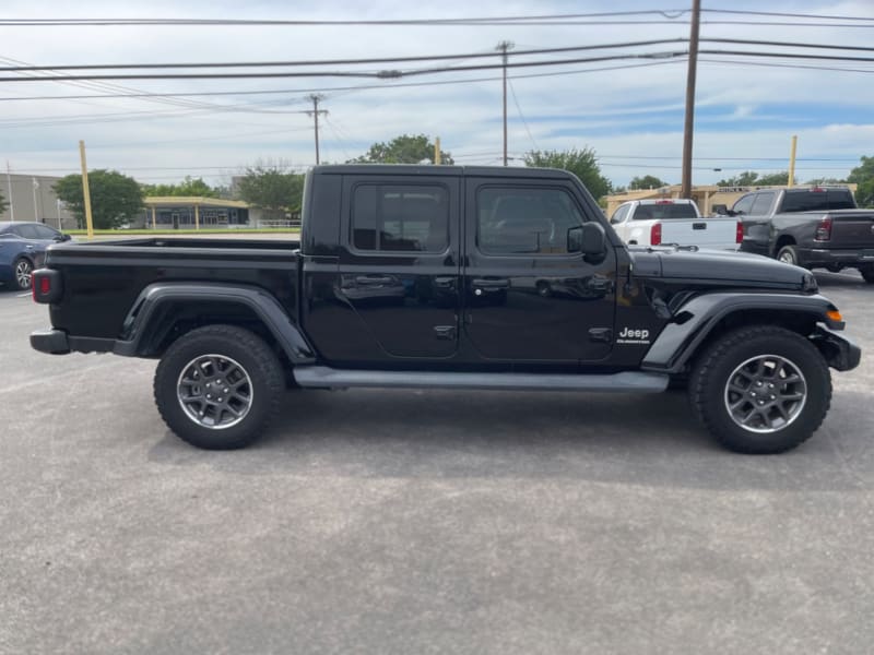 Jeep Gladiator 2020 price $28,995