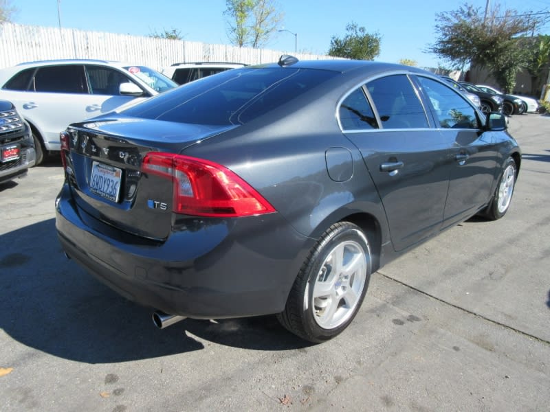 Volvo S60 2012 price $9,888