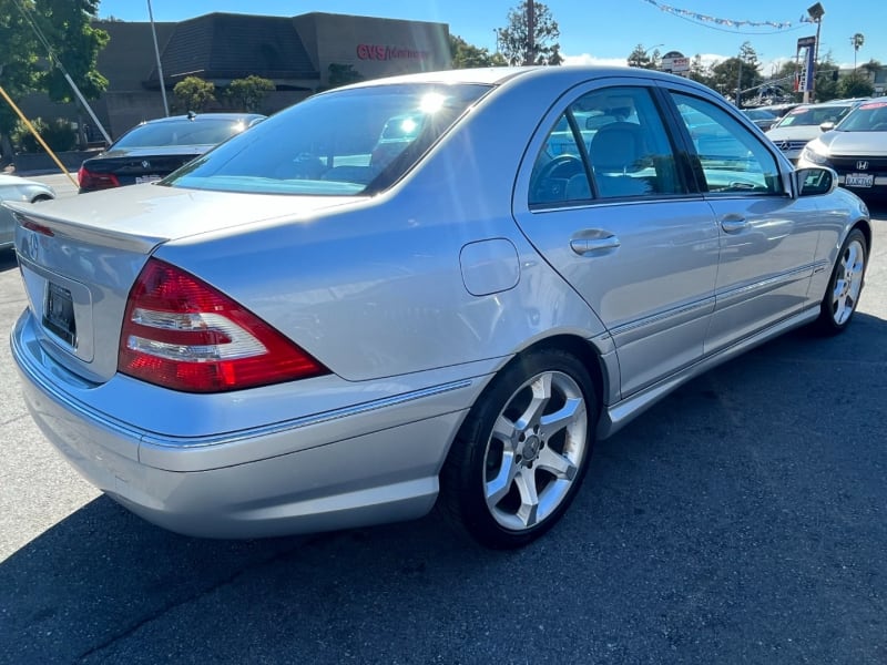 Mercedes-Benz C-Class 2007 price $8,888