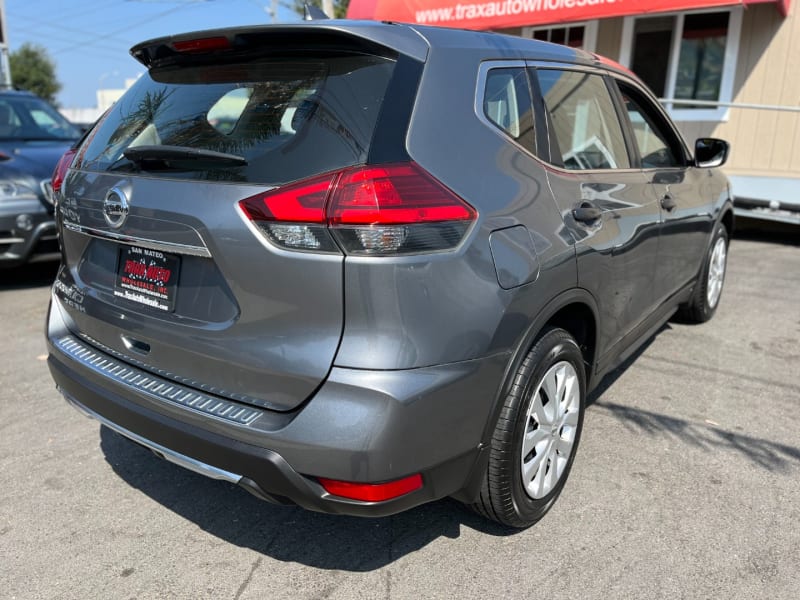 Nissan Rogue 2017 price $16,888