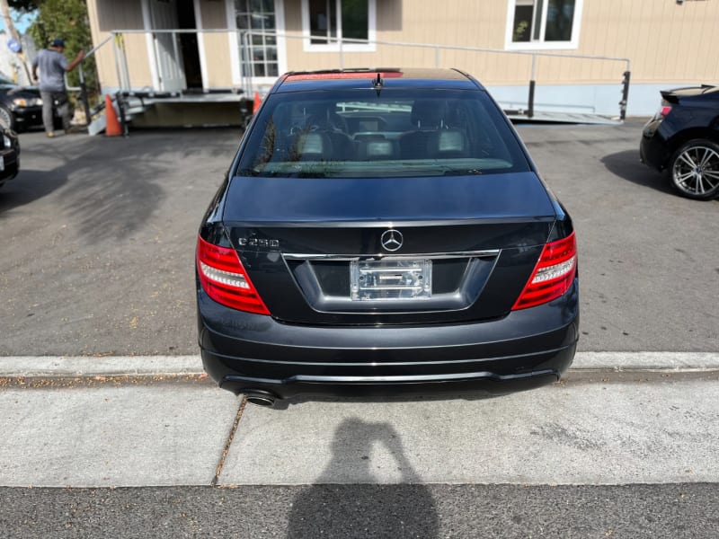 Mercedes-Benz C-Class 2014 price $10,888