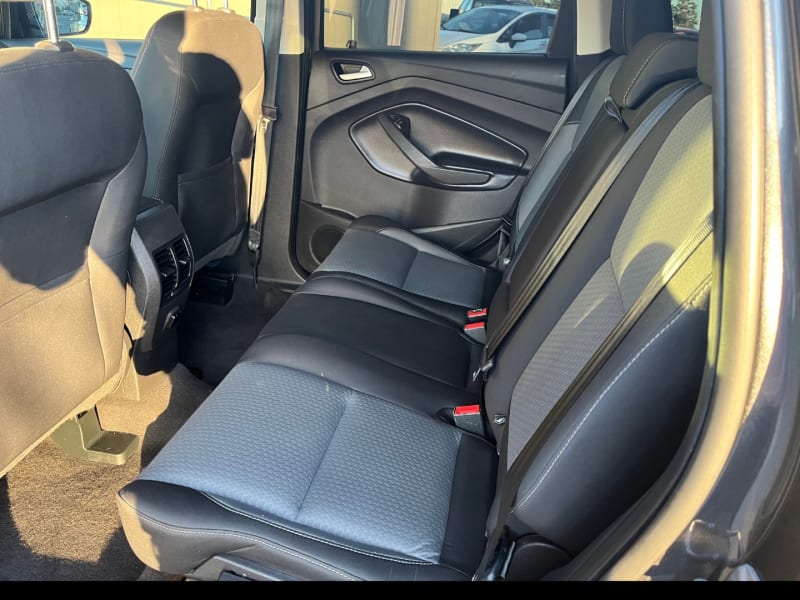 Ford Escape 2019 price $11,888