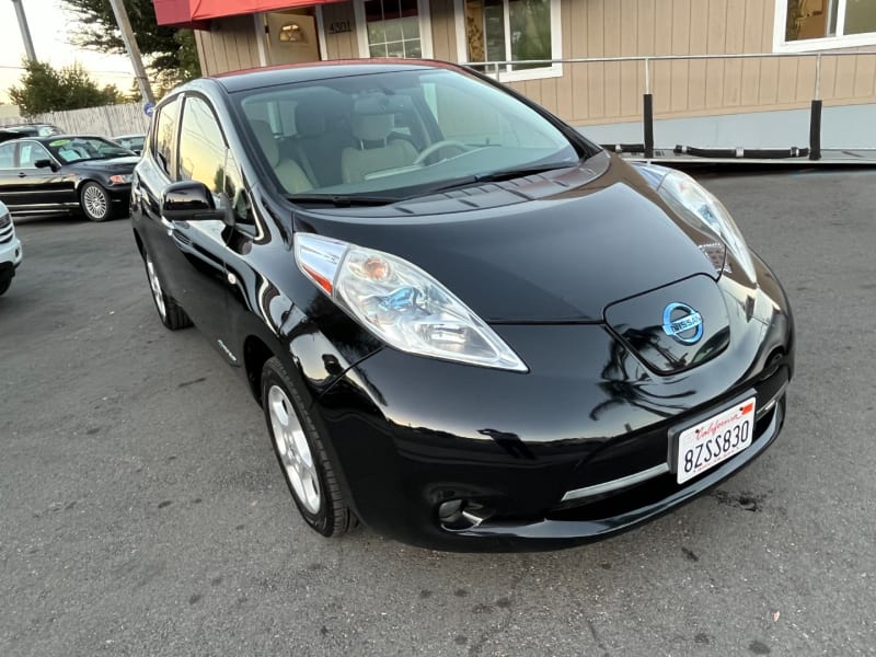 Nissan LEAF 2012 price $5,888