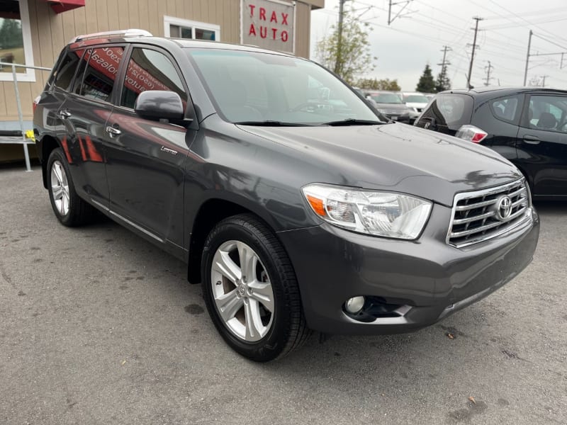 Toyota Highlander 2008 price $10,888