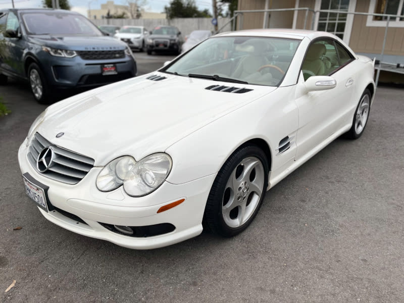 Mercedes-Benz SL-Class 2005 price $13,888