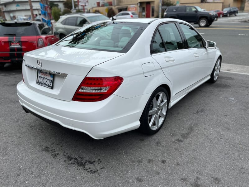 Mercedes-Benz C-Class 2014 price $14,888