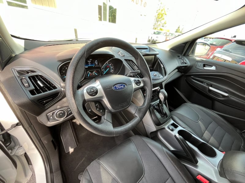Ford Escape 2015 price $12,588