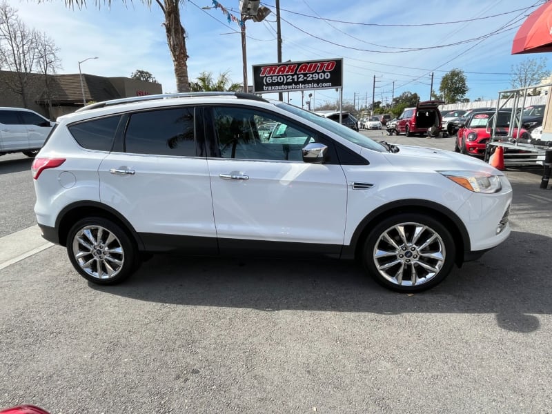 Ford Escape 2015 price $12,588