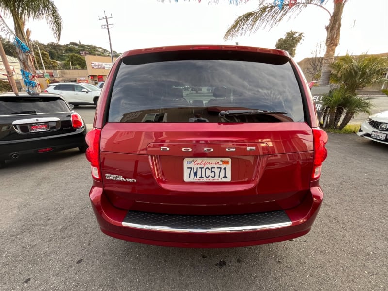 Dodge Grand Caravan 2015 price $9,888