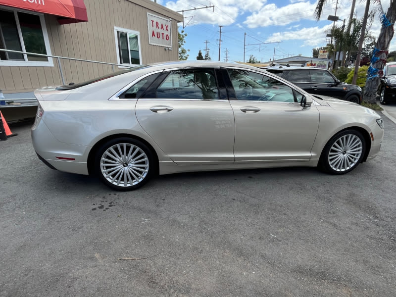 Lincoln MKZ 2017 price $18,888